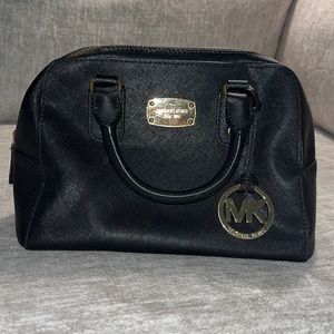 Micheal Kors mini purse